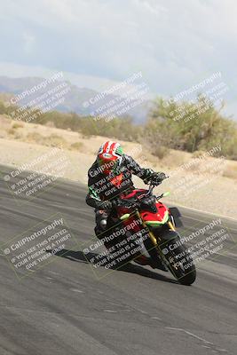 media/May-05-2025-Moto Forza (Mon) [[3c1838c5e5]]/2-B Group/Session 2 (Turn 7 Inside)/